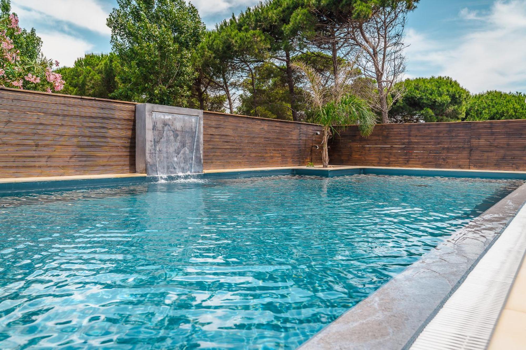 Camping Le Roucan West Vias Luaran gambar